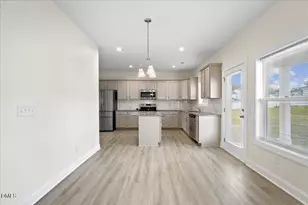 105 Wicklow Ct, Clayton, NC 27527 - Photo 12