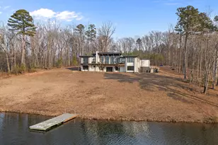 704 Russell St, Sanford, NC 27330 - Photo 12