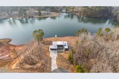 704 Russell Street, Sanford, NC 27330 - Photo 6