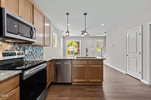 214 N Guthrie Ave, Durham, NC 27703 - Photo 16
