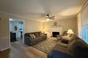111 Fox Run, Henderson, NC 27536 - Photo 4