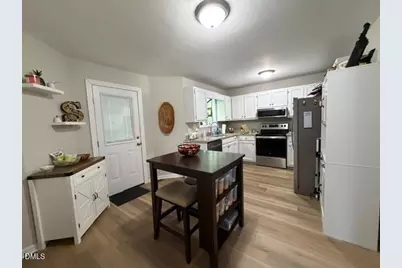 111 Fox Run, Henderson, NC 27536 - Photo 8