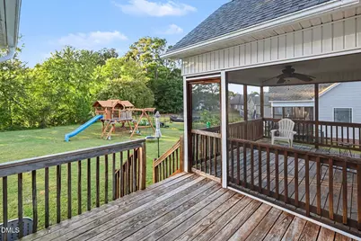73 Brindley Circle, Clayton, NC 27520 - Photo 4