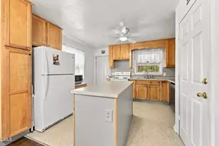 3719 Old Chapel Hill Rd, Durham, NC 27707 - Photo 10