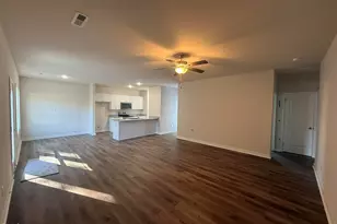 602 E Goldsboro St, Kenly, NC 27542 - Photo 6