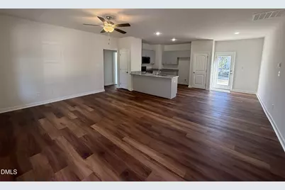 600 E Goldsboro Street, Kenly, NC 27542 - Photo 6