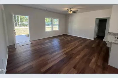 600 E Goldsboro Street, Kenly, NC 27542 - Photo 4