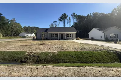 600 E Goldsboro Street, Kenly, NC 27542 - Photo 2