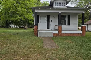 235 Jefferson St, Roanoke Rapids, NC 27870 - Photo 1