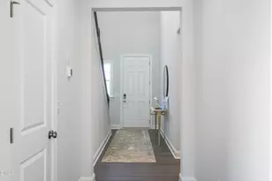 272 Golden Trce Dr, Garner, NC 27529 - Photo 2
