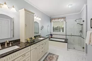 337 Chatham Dr, Chapel Hill, NC 27516 - Photo 24