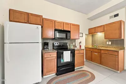 201 Broadway Street, Durham, NC 27701 - Photo 16