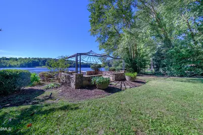 2140 N Lakeshore Drive, Chapel Hill, NC 27514 - Photo 8