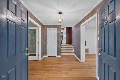 13 Winthrop Court, Durham, NC 27707 - Photo 2