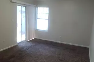 4907 Hollenden Dr, Raleigh, NC 27616 - Photo 4
