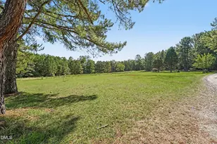 190 Grady W Ln, Carthage, NC 28327 - Photo 10