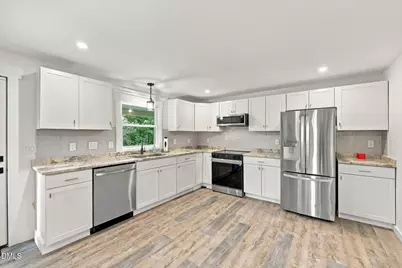 1621 N Park Avenue, Burlington, NC 27217 - Photo 8
