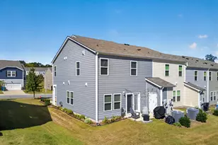 911 Field Ivy Dr, Fuquay-Varina, NC 27526 - Photo 48