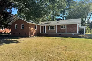 402 N Pine St, Wendell, NC 27591 - Photo 1