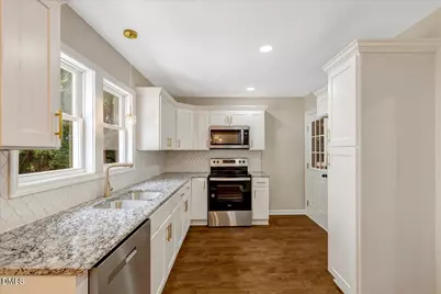 211 Williams Court, Warrenton, NC 27589 - Photo 10