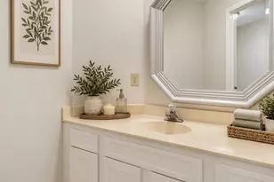 112 Mossbark Ln, Chapel Hill, NC 27514 - Photo 8