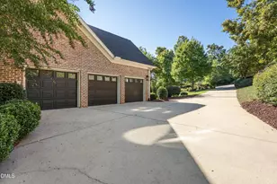 33 Kingswood Ln, Chapel Hill, NC 27517 - Photo 52