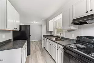 2954 Thomas Rd, Henderson, NC 27537 - Photo 2