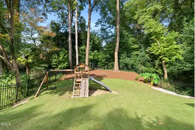 2720 Van Dyke Avenue, Raleigh, NC 27607 - Photo 36