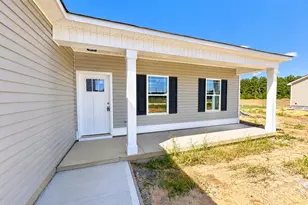105 Dees Mdw Ln, Fremont, NC 27830 - Photo 2