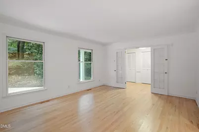 8269 Hillside Drive, Raleigh, NC 27612 - Photo 18