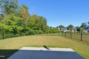 52 Fairwinds Dr, Lillington, NC 27546 - Photo 24