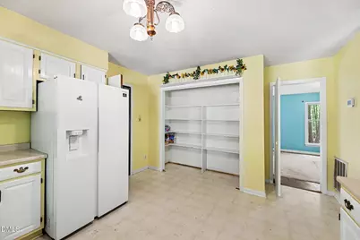 8307 Bromley Road, Hillsborough, NC 27278 - Photo 2