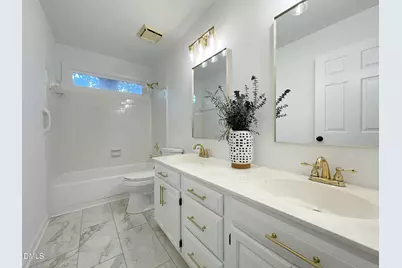 102 Hunters Crossing, Cary, NC 27518 - Photo 24