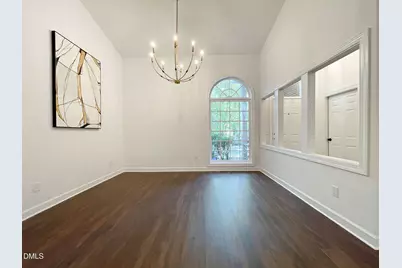 102 Hunters Crossing, Cary, NC 27518 - Photo 6
