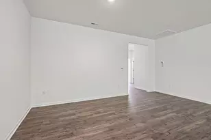 441 Conifer St, Sanford, NC 27332 - Photo 8