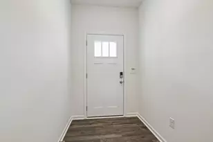 441 Conifer St, Sanford, NC 27332 - Photo 2
