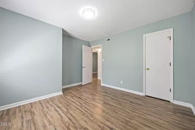 105 E Murray Avenue, Durham, NC 27704 - Photo 12