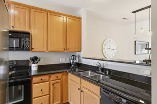2505 Asher View Ct, Raleigh, NC 27606 - Photo 4