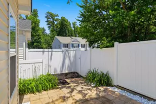 2505 Asher View Ct, Raleigh, NC 27606 - Photo 30