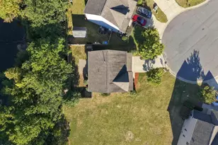 122 Tweedbank Ct, Fuquay Varina, NC 27526 - Photo 4