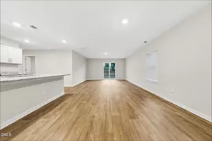 2502 Lily Dr, Haw River, NC 27258 - Photo 2