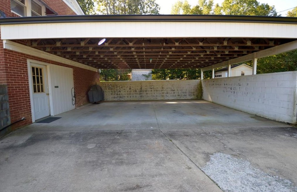 532 Boone Rd, Burlington, NC 27217