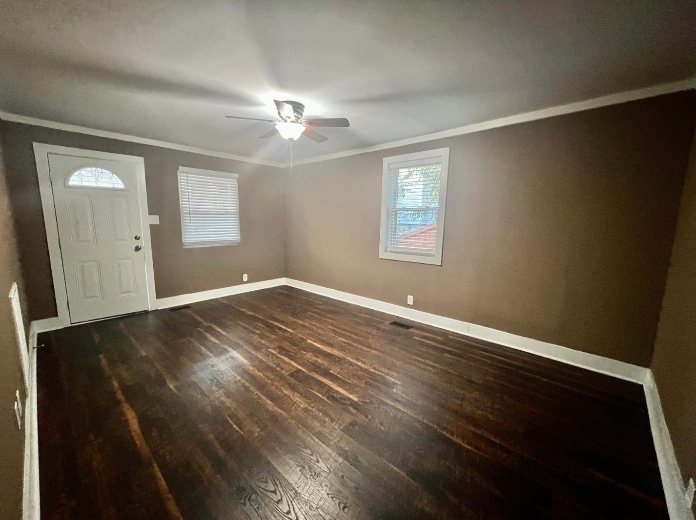 702 Elizabeth St, Durham, NC 27701-2512