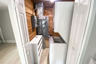 209 1/2 W 16th St, Lumberton, NC 28358 - Photo 10