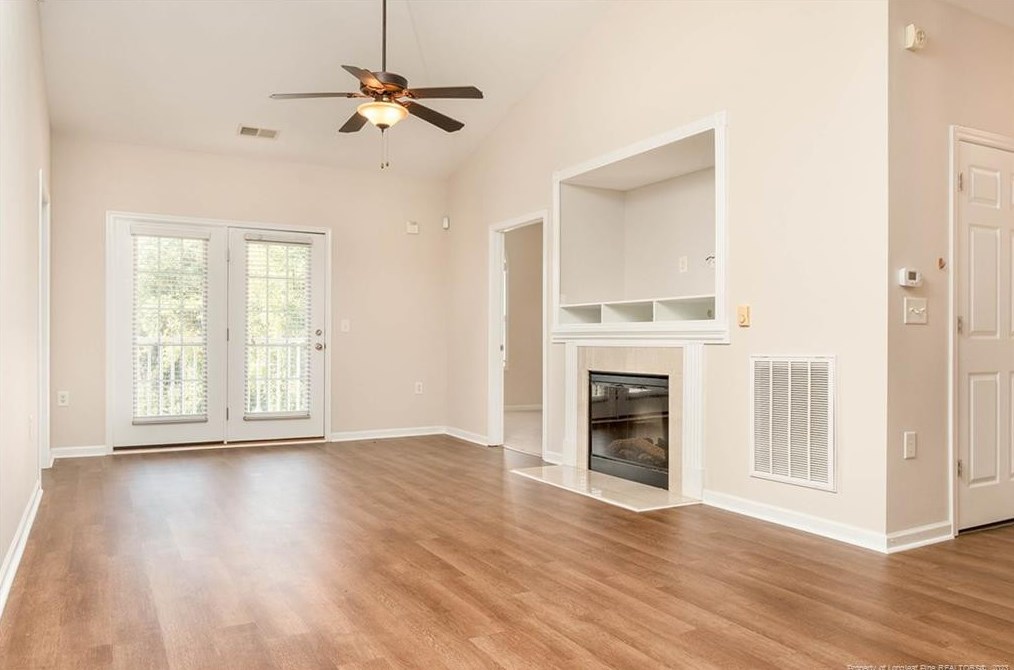 612 Marshtree Ln #302, Fayetteville, NC 28314