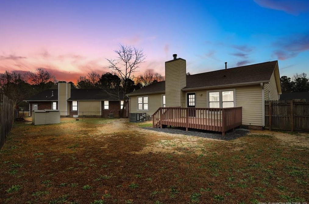 6581 Applewhite Rd, Fayetteville, NC 28304-6037