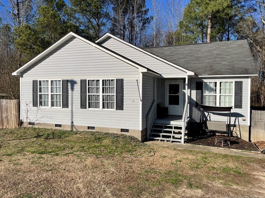 7739 Adolphus Dr, Fayetteville, NC 28314-6358