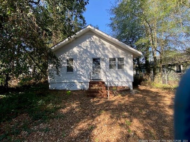 1007 Branson St, Fayetteville, NC 28305