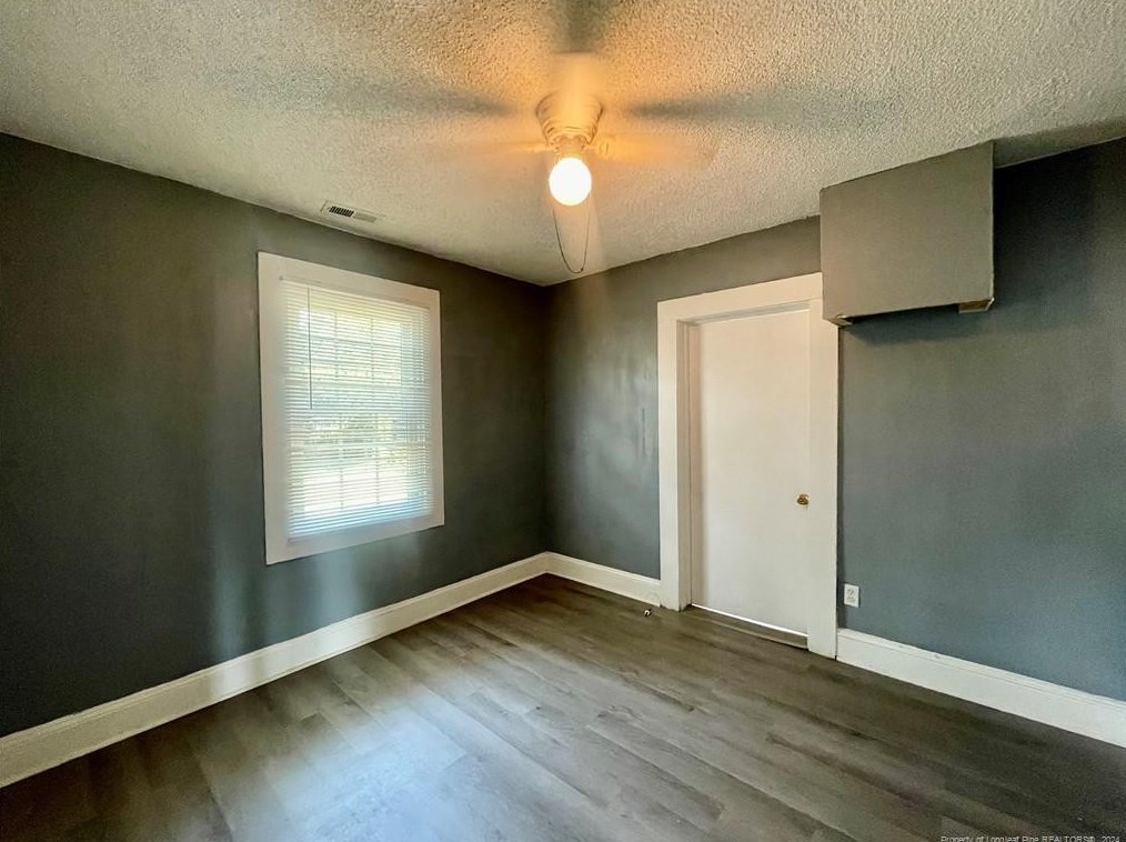 1205 Hillsboro St, Fayetteville, NC 28301-4343