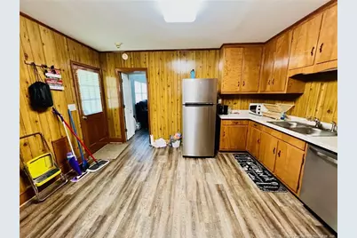 403 Barker Ten Mile Road, Lumberton, NC 28358 - Photo 4